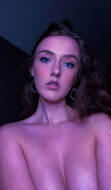 foxyopheliaa actrice img