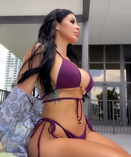 Yadydiva star pornographique galeries