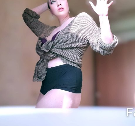 pom-pom girl asiatique onlyfans joli porno photo