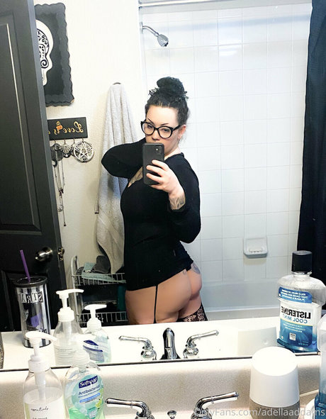 adellaaddams étoile érotique des photos