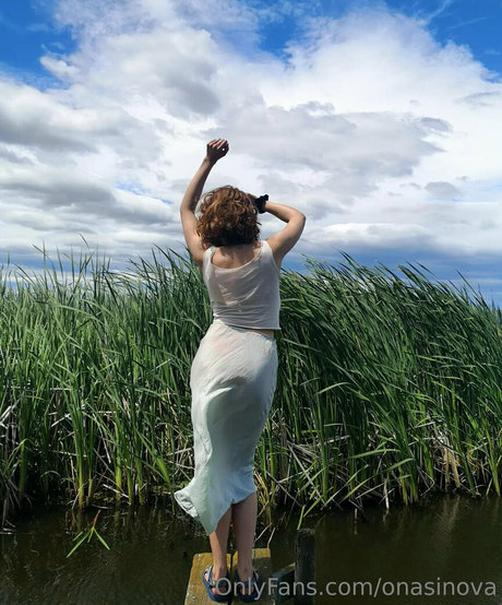 onasinova nus star du porno photo