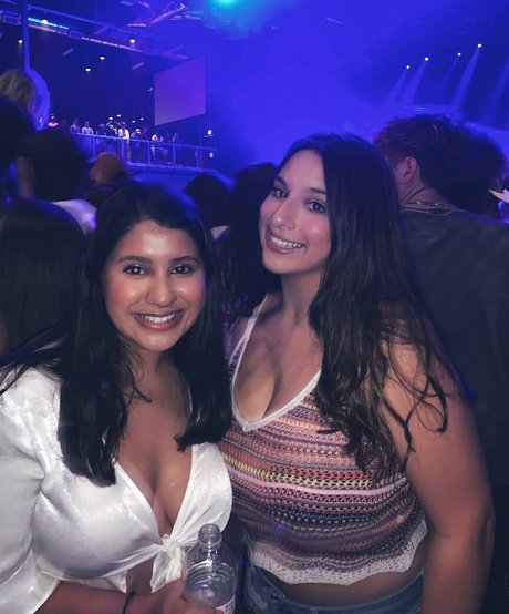 pawg épais uniquementfans parfait chaud image