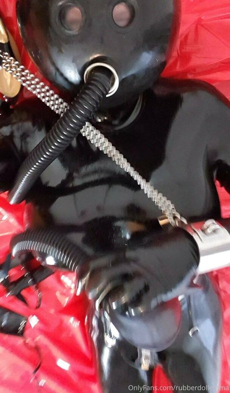 rubberdollemma étoile xxx photo