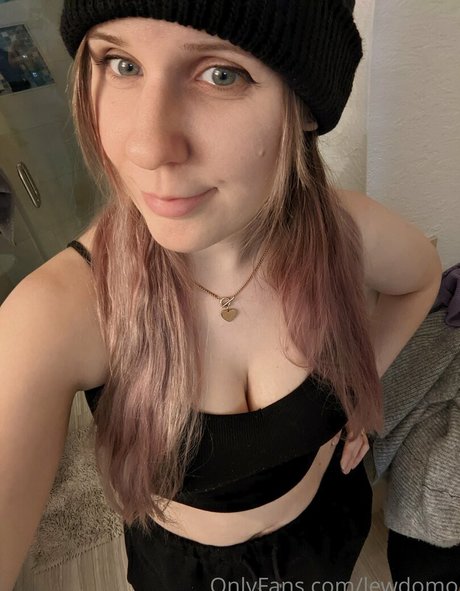 lewdomo star du porno gratuit galeries