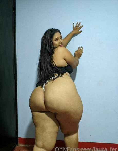 laura fer xxx étoile collection