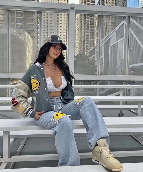 Nika Higashionna star du porno photos