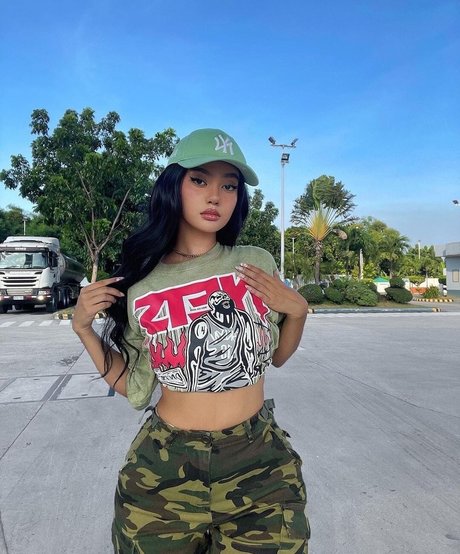 gros seins ébène onlyfans jolie et gratuite archive