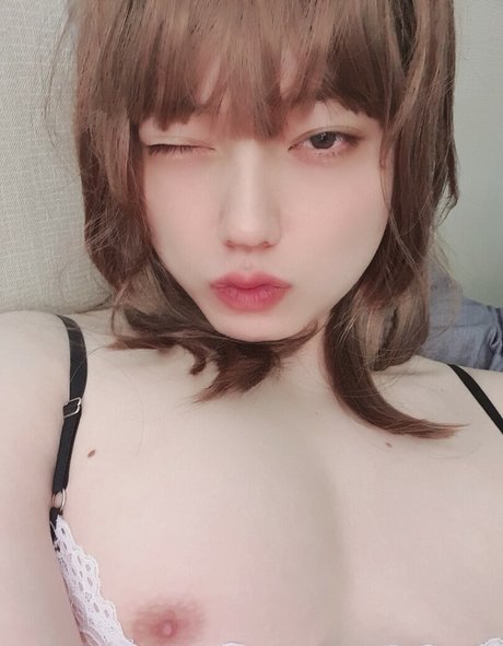 ijes1121 actrice porno image