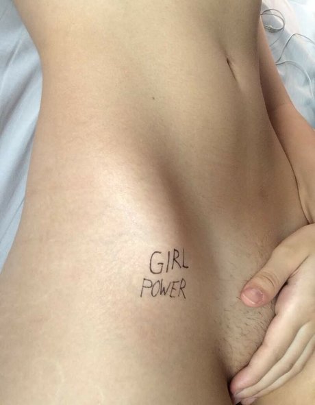 Mariana Pacheco star du porno nue des photos