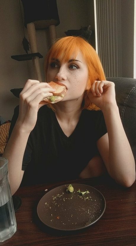 daxanais actrice de nus images