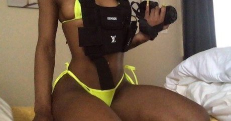 onlysstripper actrice xxx img