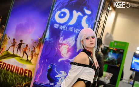 asiatique gratuit onlyfans adulte chaud images