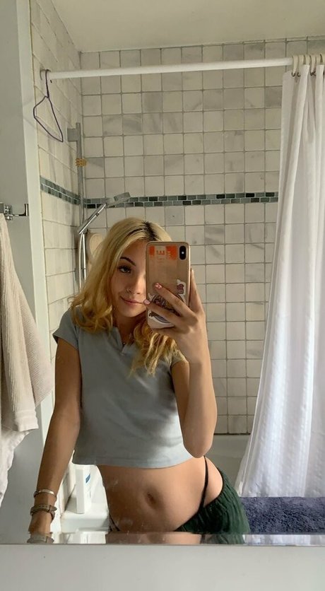 bbykangarou modèle nu image