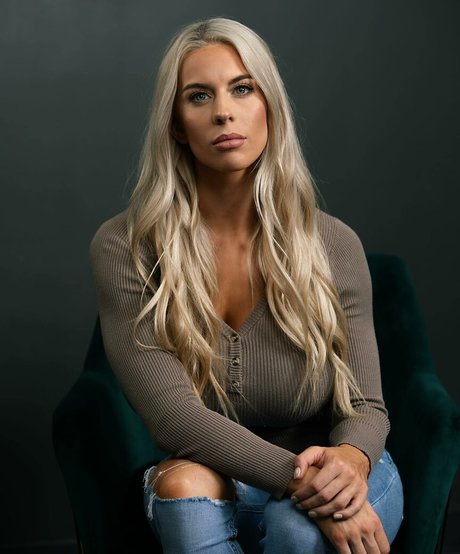 Katelyn Keplar star exclusive archive