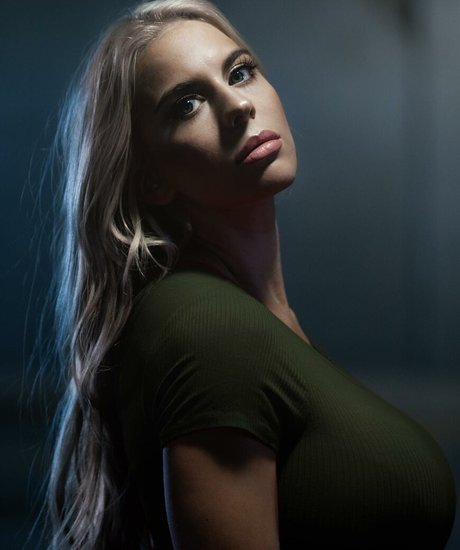 Katelyn Keplar modèles nus img