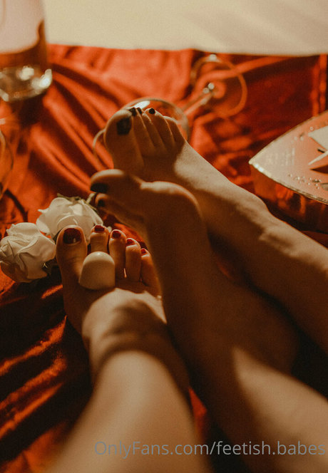 feetish babes haut étoile images