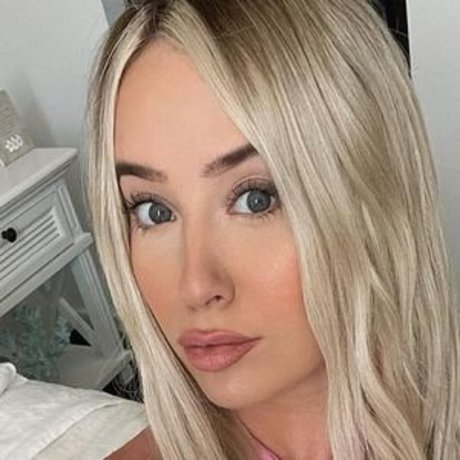 Privaposts actrice sexy galeries