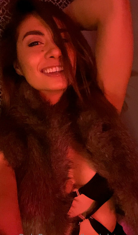 jessieismore star pornographique des photos