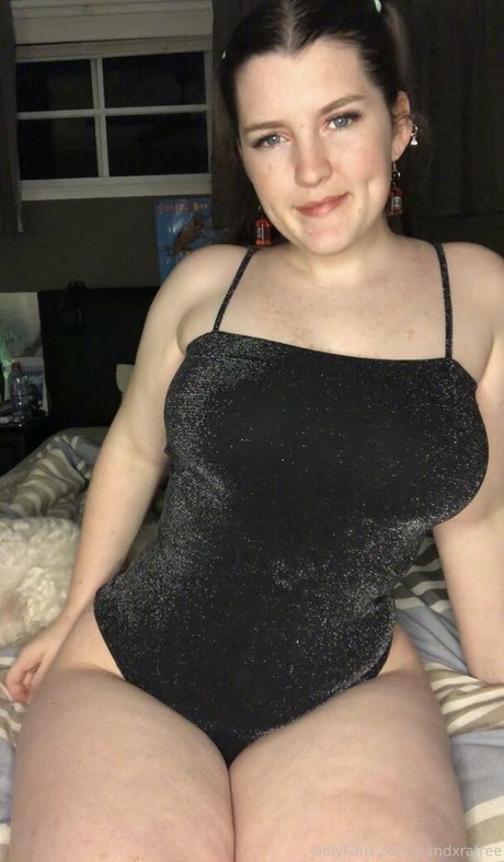 pandxrafree étoile nue galeries