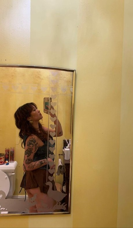 Fakeredhead666 joli modèle collection