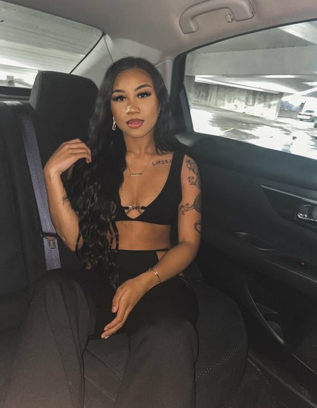 baise lesbienne onlyfans haute qualité galeries