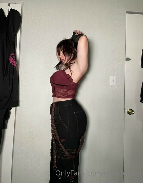 maman uniquementfans sexy photos