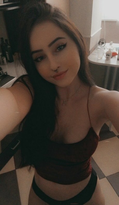 blonde aux gros seins onlyfans porno de haute qualité photo