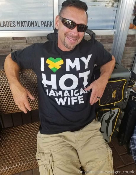 Naomi Foxxx star du porno parfaite image