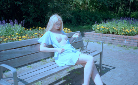 Angela Halee modèle pornographique galerie