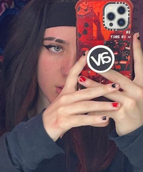 chaton potelé uniquementfans exclusif images