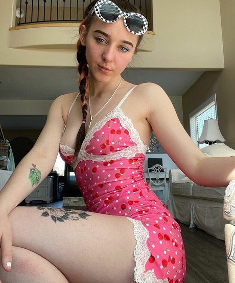 yoga sensuel onlyfans nu libre image