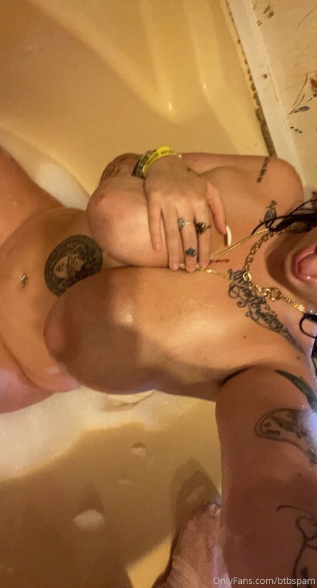 btbspam étoile sexy img