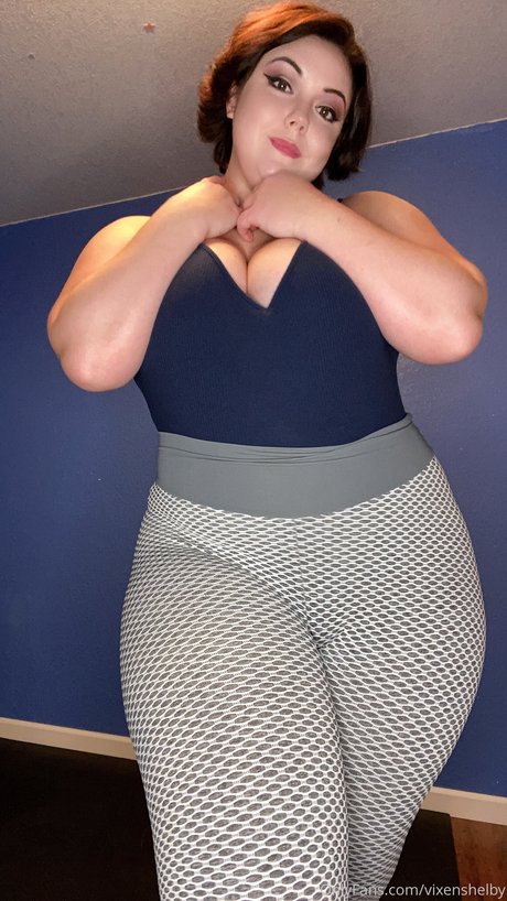 VixenShelby belle étoile photos