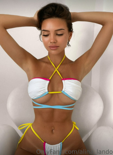 Alina Lando étoile sympa galerie