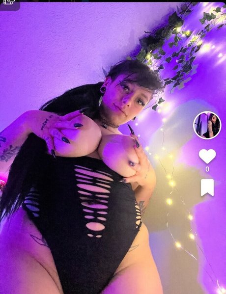 rousse au gros cul onlyfans sexe exclusif archive