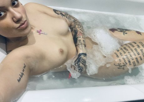 rozsacinti actrice de grande qualité des photos