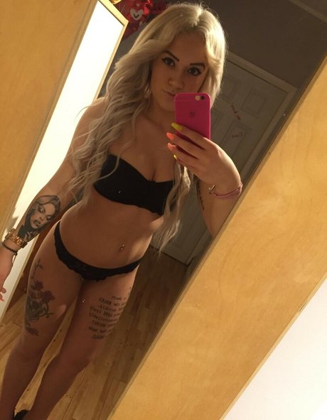 rozsacinti nus de stars du porno photos