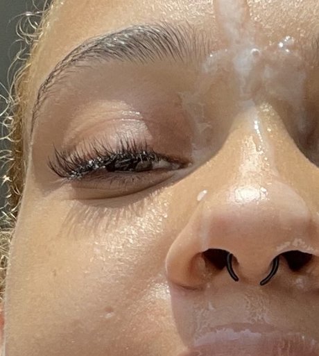 Kinkykha actrice libre collection