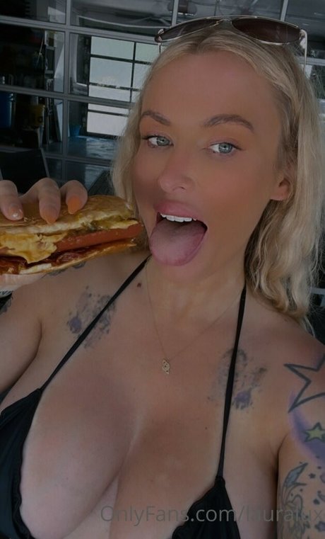 Laura Lux actrice adulte photo