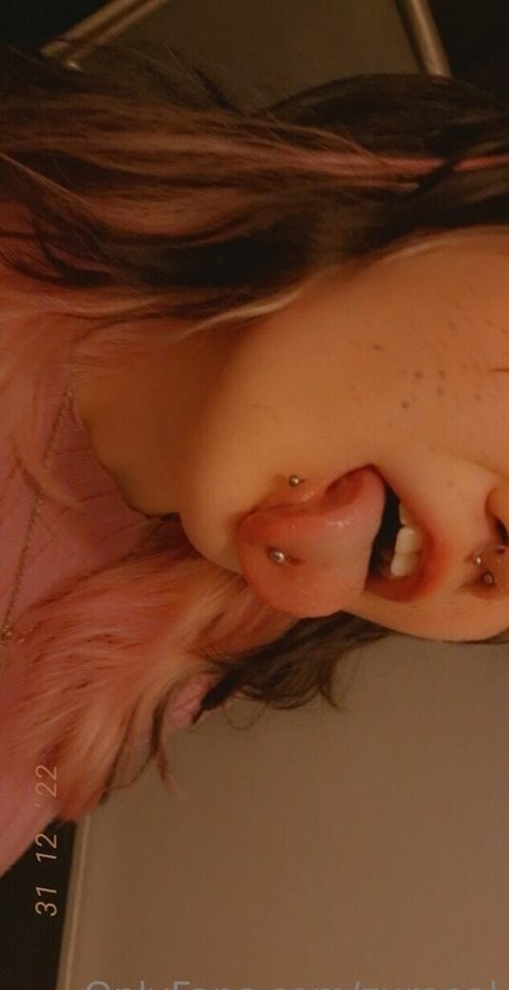 reine de pique onlyfans nu exclusif galerie