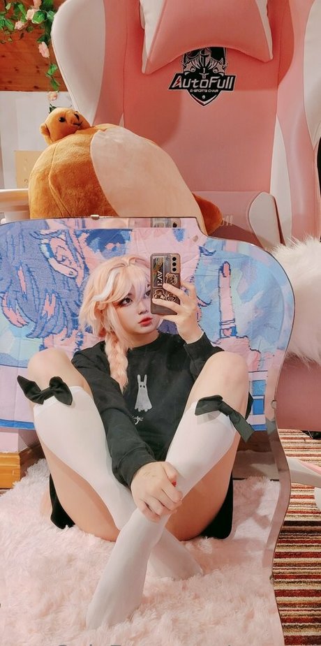 filles emo onlyfans art chaud archive