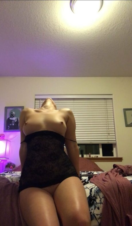 nottomatopages actrice img