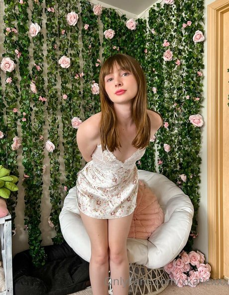 visage blond uniquementfans top pornographique photo