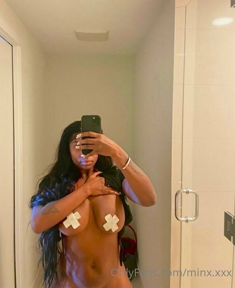 Minx XXX modèle sexy galeries