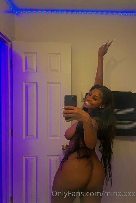 Minx XXX xxx étoile galerie