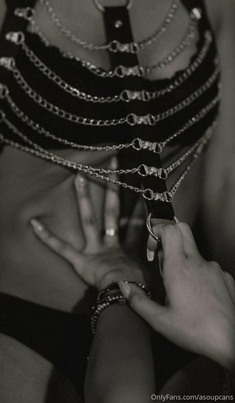 latina solo onlyfans haut nu galerie