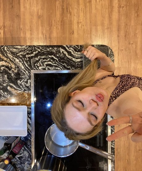 Sapphire Upshall modèle sympa des photos