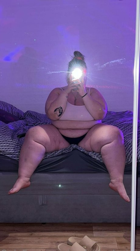 perla exclusive star du porno nue archive