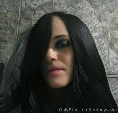 femboyraver modèle nu image