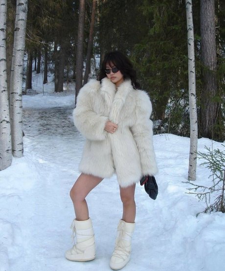 Jihoon Kim nus étoiles des photos